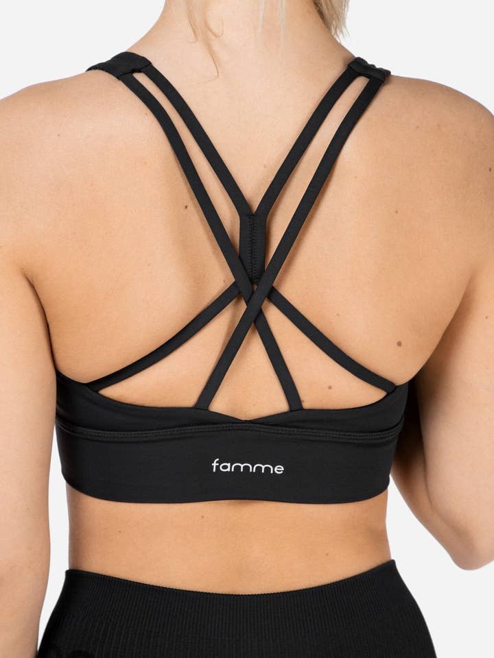 Soutien-gorge de sport Lotus pour la vente par Famme