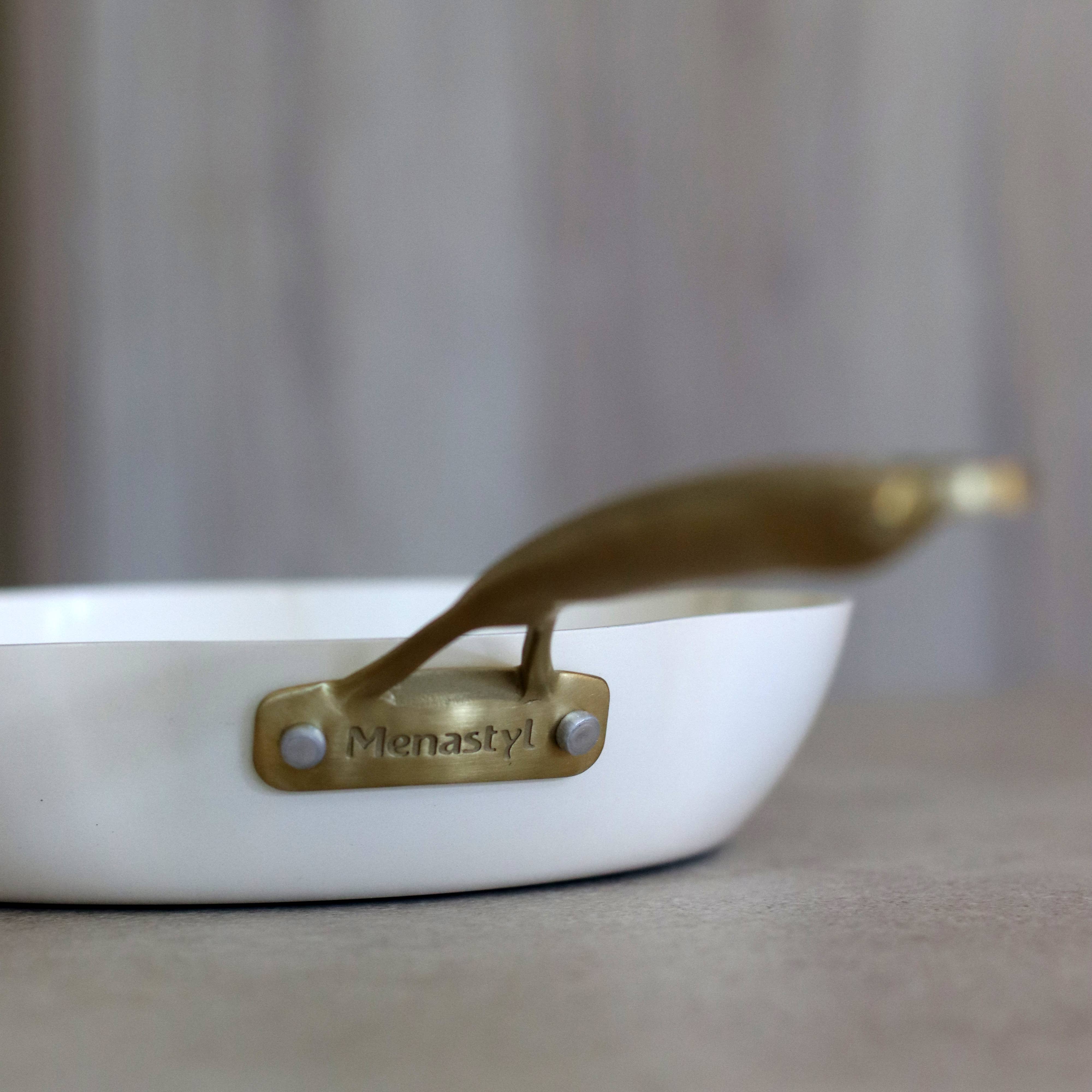 Menastyl - Wholesale Pan - Dahlia pan 26cm in recycled aluminum beige1