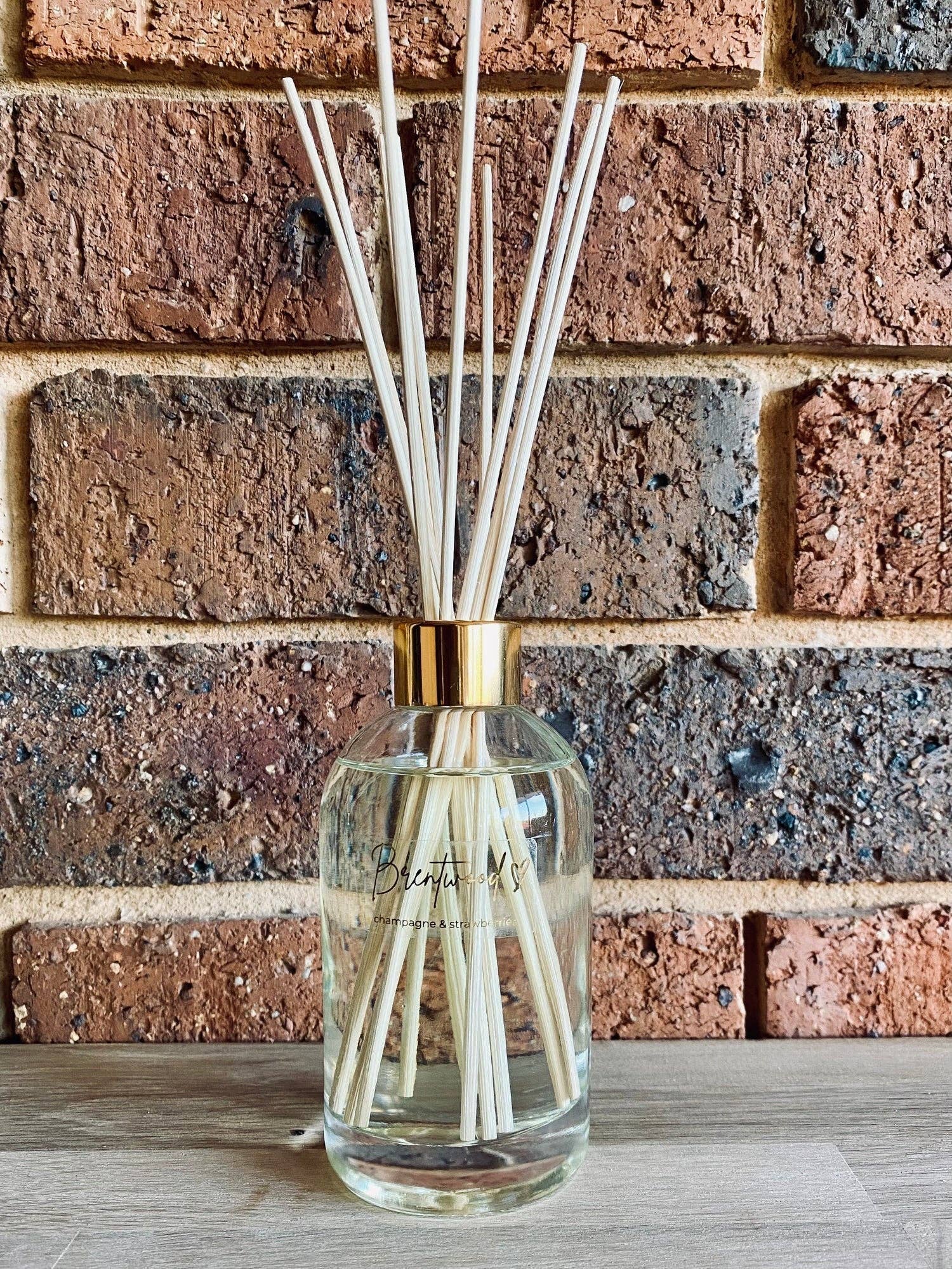 Brentwood Collective - Wholesale Reed diffuser - Reed Diffuser | Tall | Peaches & Cream1