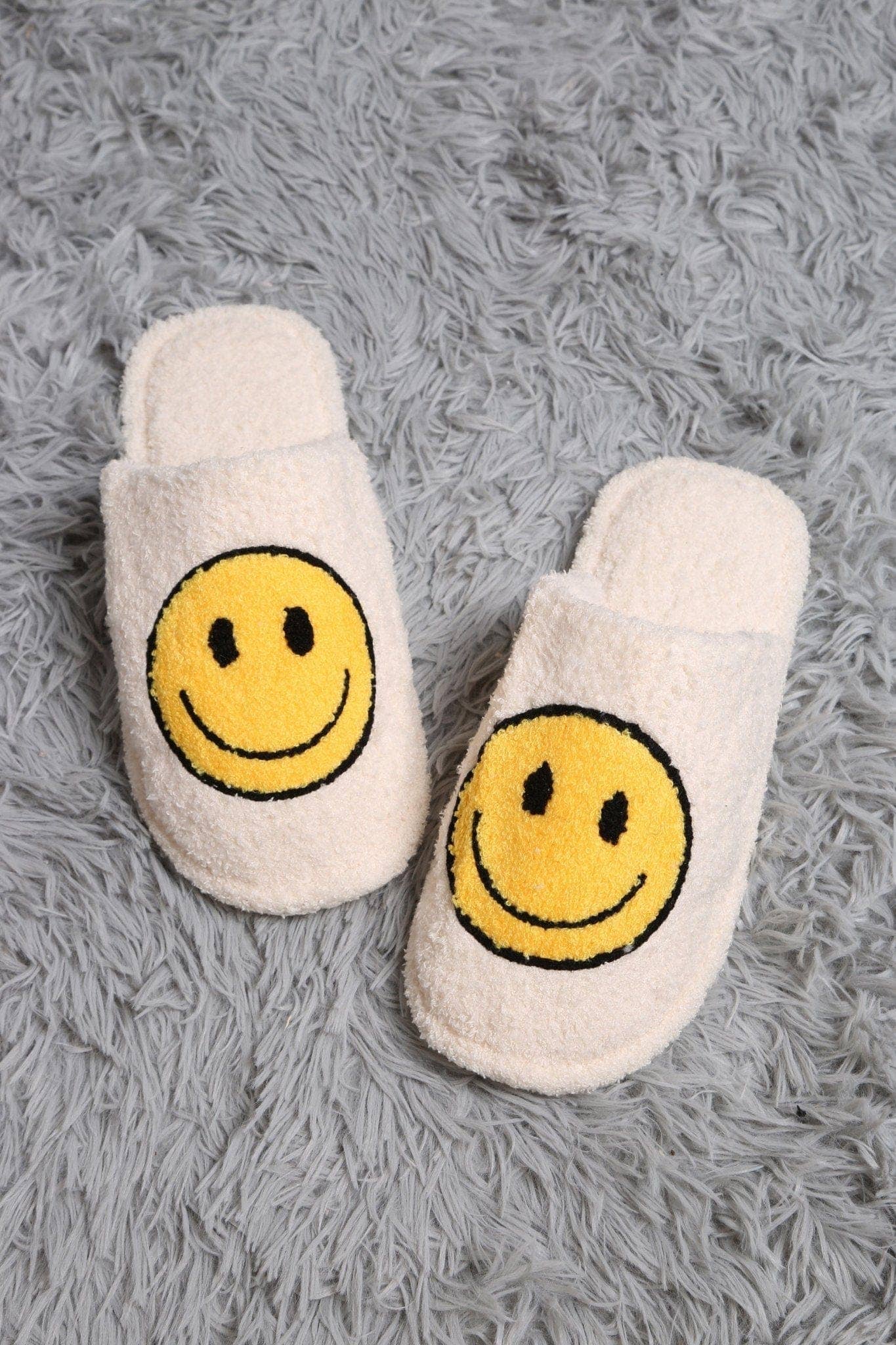 MiMi Wholesale - Wholesale Slippers - Women's - JCL2125 Super Lux Smiley Face Slippers6