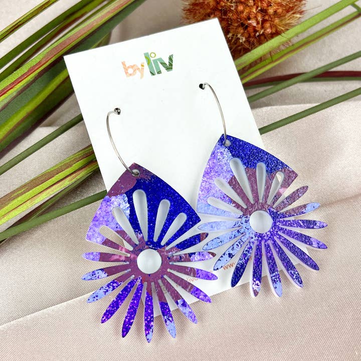 Umore Marini - Scoppio per la vendita all'ingrosso da parte di By Liv