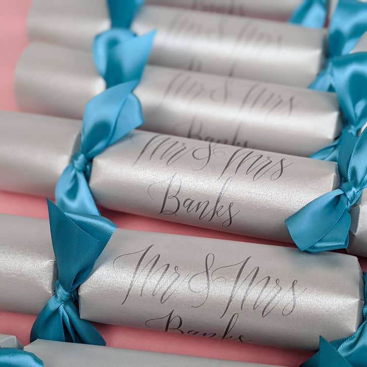 The Handmade Cracker Company – wholesale Party gift – Elegant Script Wedding Crackers Box of Six