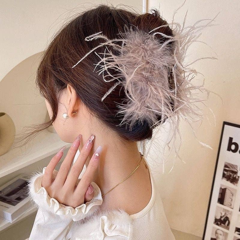 FurDecoration - Wholesale Hair Clip - Women's - Luxurious Genuine Ostrich Feather Large Hair Claw Clip7
