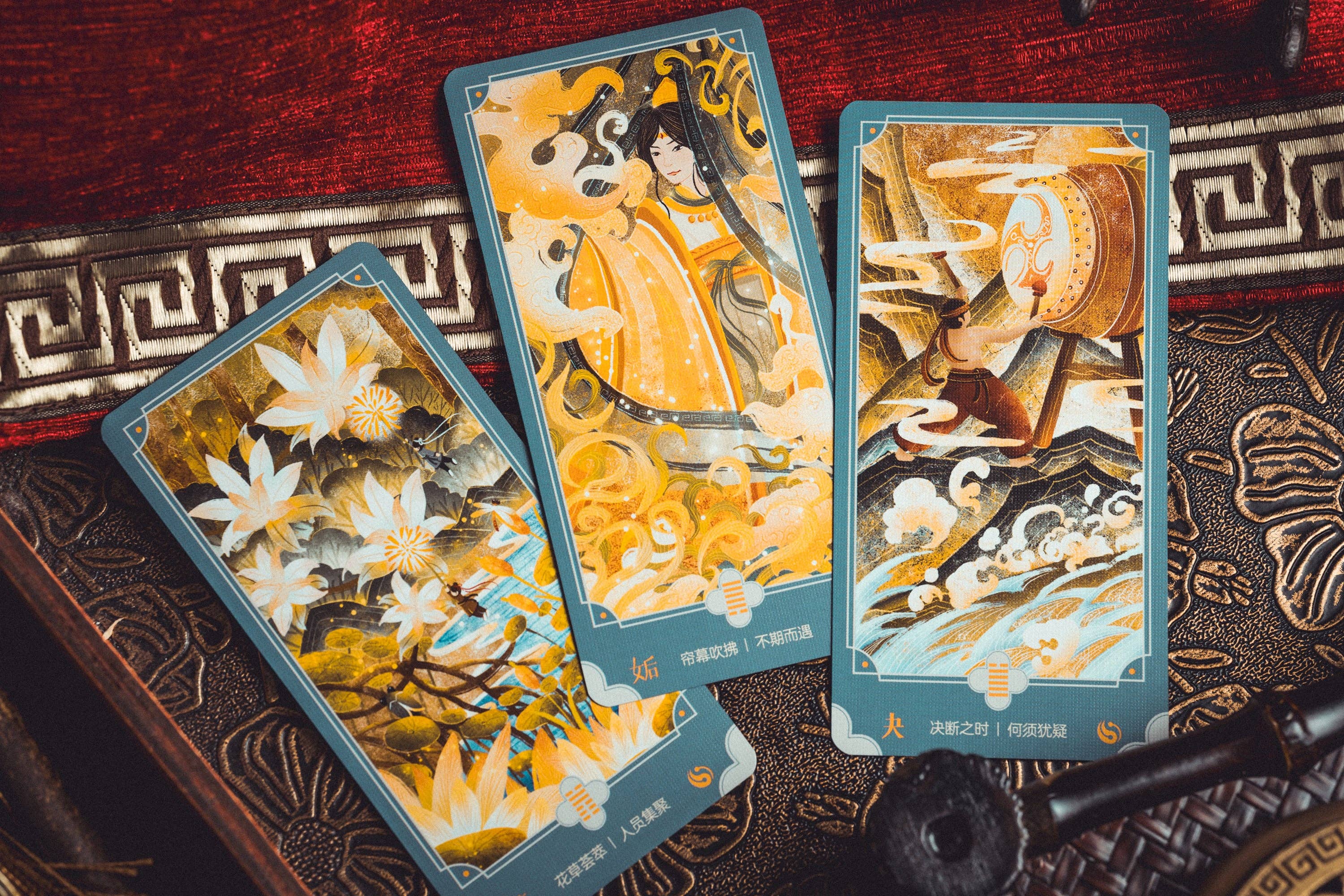 Vermilion Collection - Wholesale Tarot Cards - Cosmic Law Chinese Oracle5