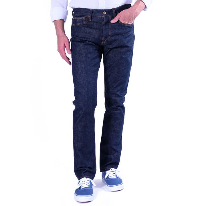 Jean slim brut selvedge en indigo pour la vente par Horn