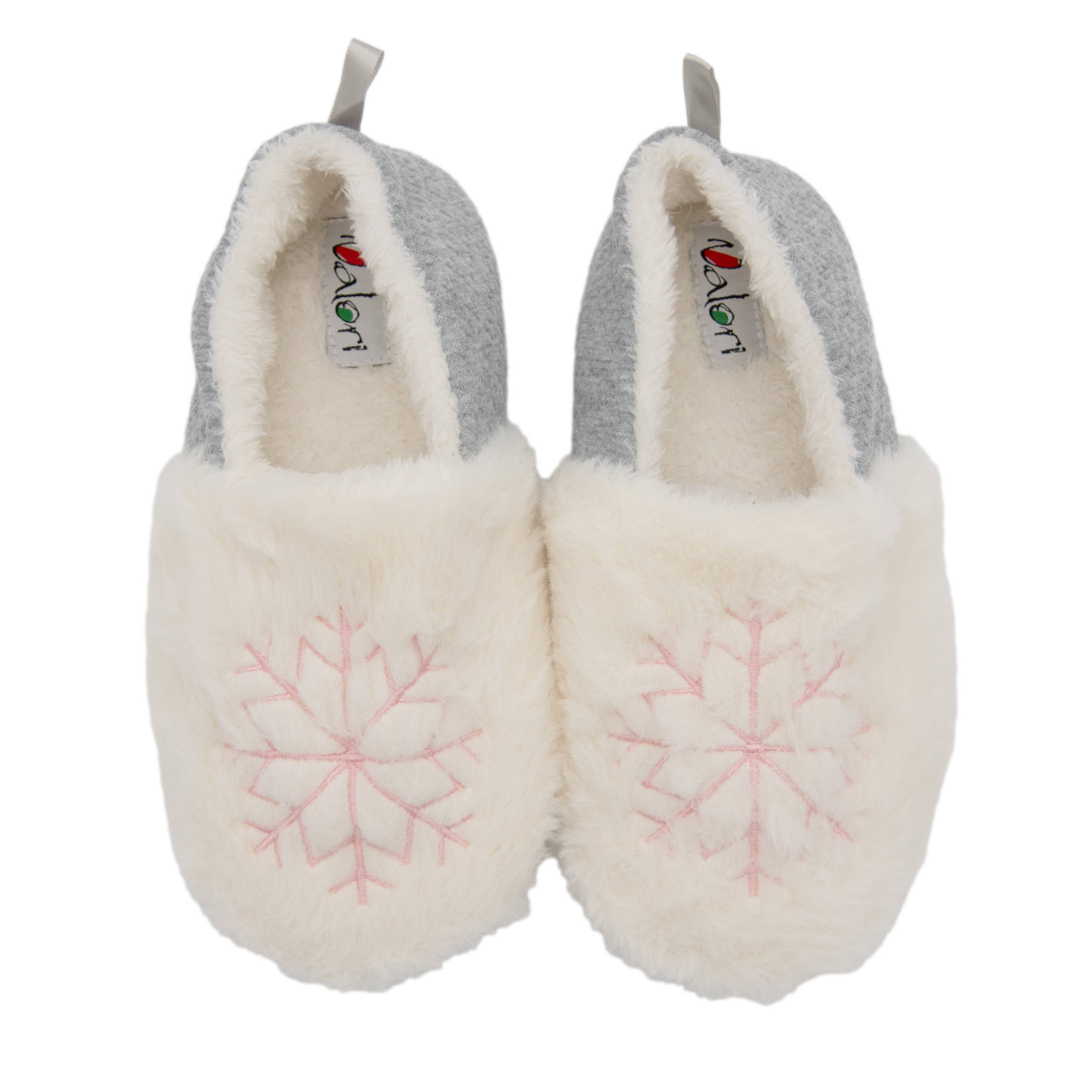 High Desert Gear - Wholesale Slippers - Women's - Winter Snowflake Cozy Slippers0