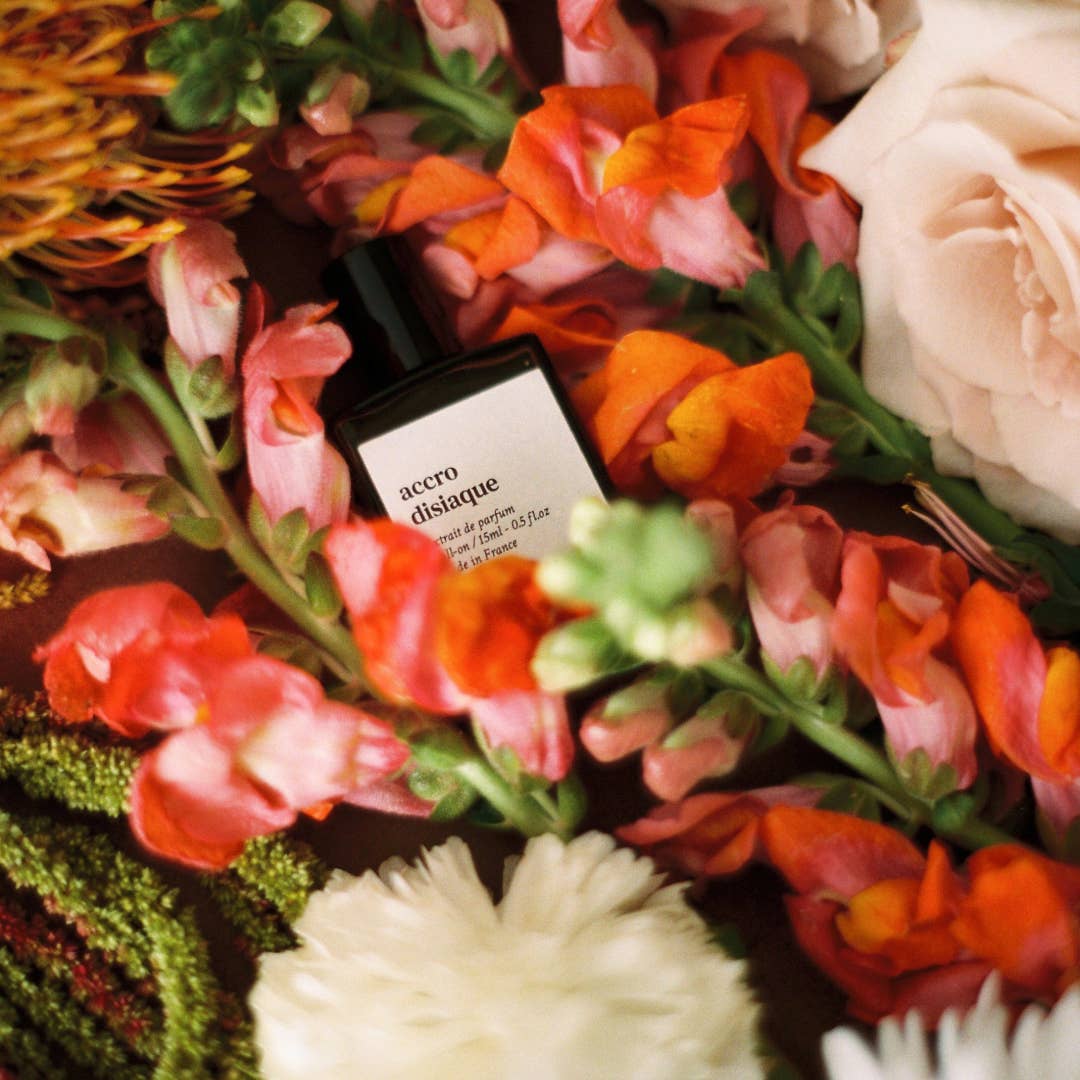 VERSATILE PARIS - Wholesale Roll-On Fragrance - ACCRODISIAQUE - EXTRAIT DE PARFUM