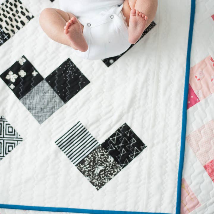 Quilty Love – wholesale Craft sewing kit – Quilty Hearts PAPER Quilt Pattern7