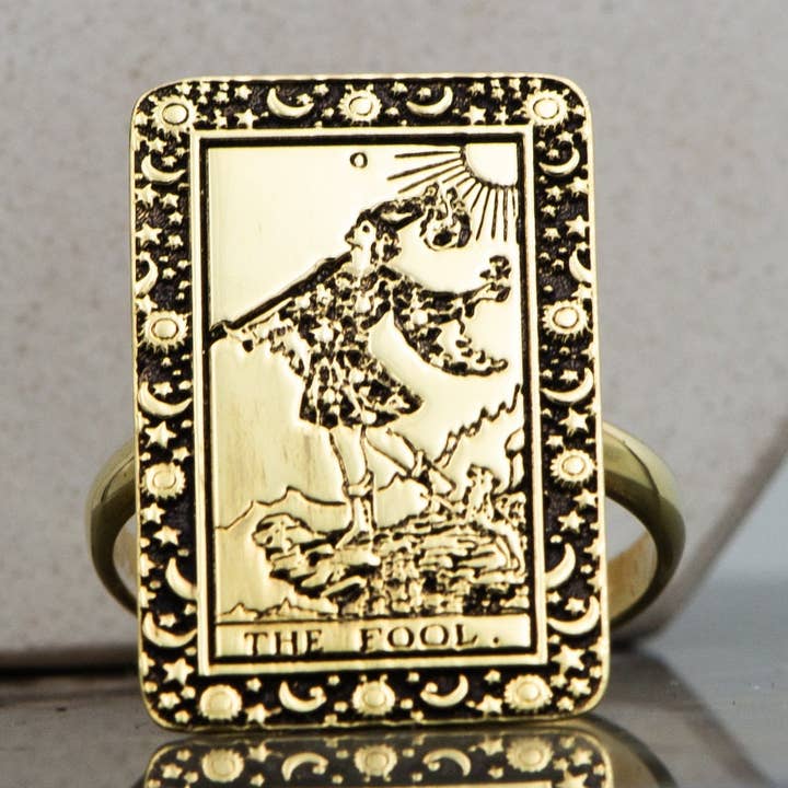 Bague en argent sterling 925 gravée avec une carte de tarot The Fool pour la vente par DreamedBy