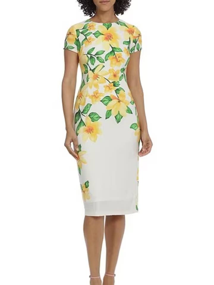 Robe fourreau fleurie à mancherons Maggy London pour la vente par New Yorker's Apparel