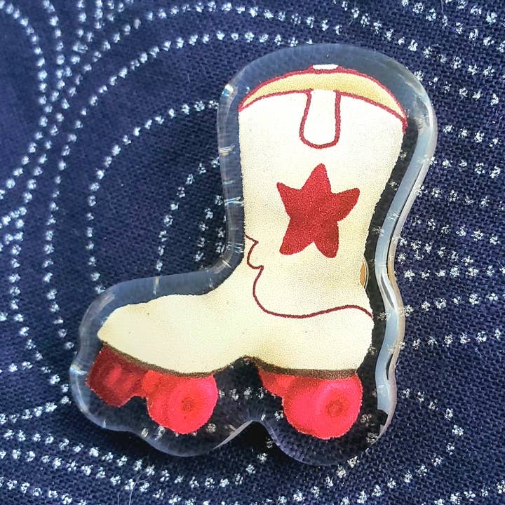 Épinglette de patin à roulettes Cowboy pour la vente par Lou's Hues