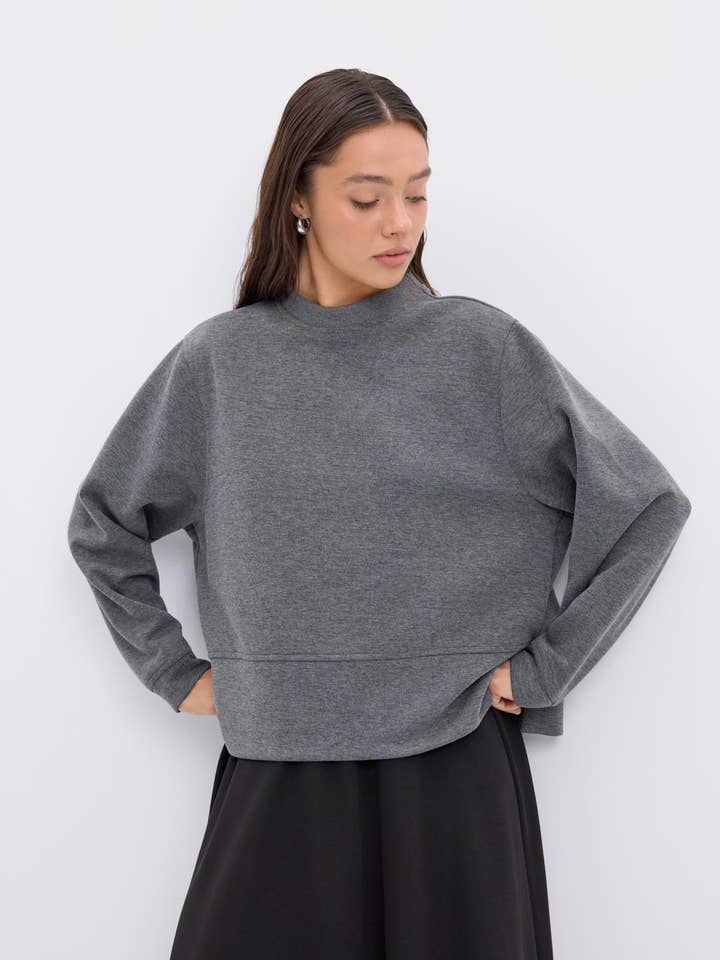 Oversized Cropped Sweatshirt met Zijsplit Antracietgrijs voor wholesale door Kadriye Baştürk
