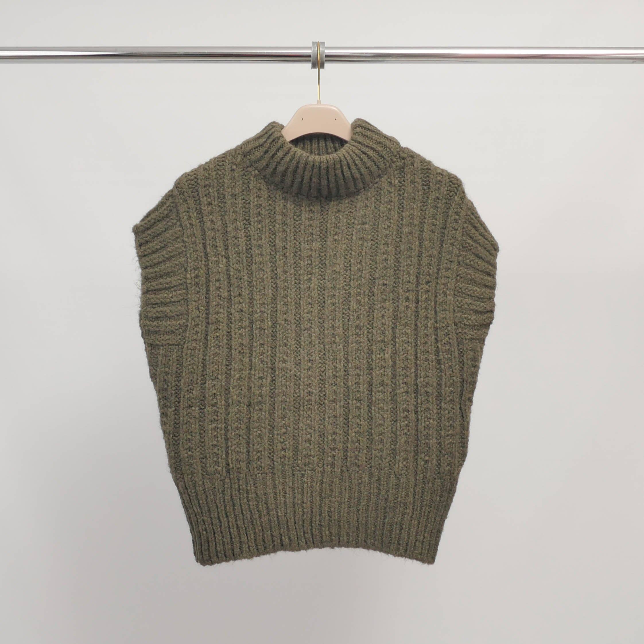 Cecile Wang – Engroshandel Strikket top - Dame – Ærmeløs top i tyk ribstrik – ref CA89501