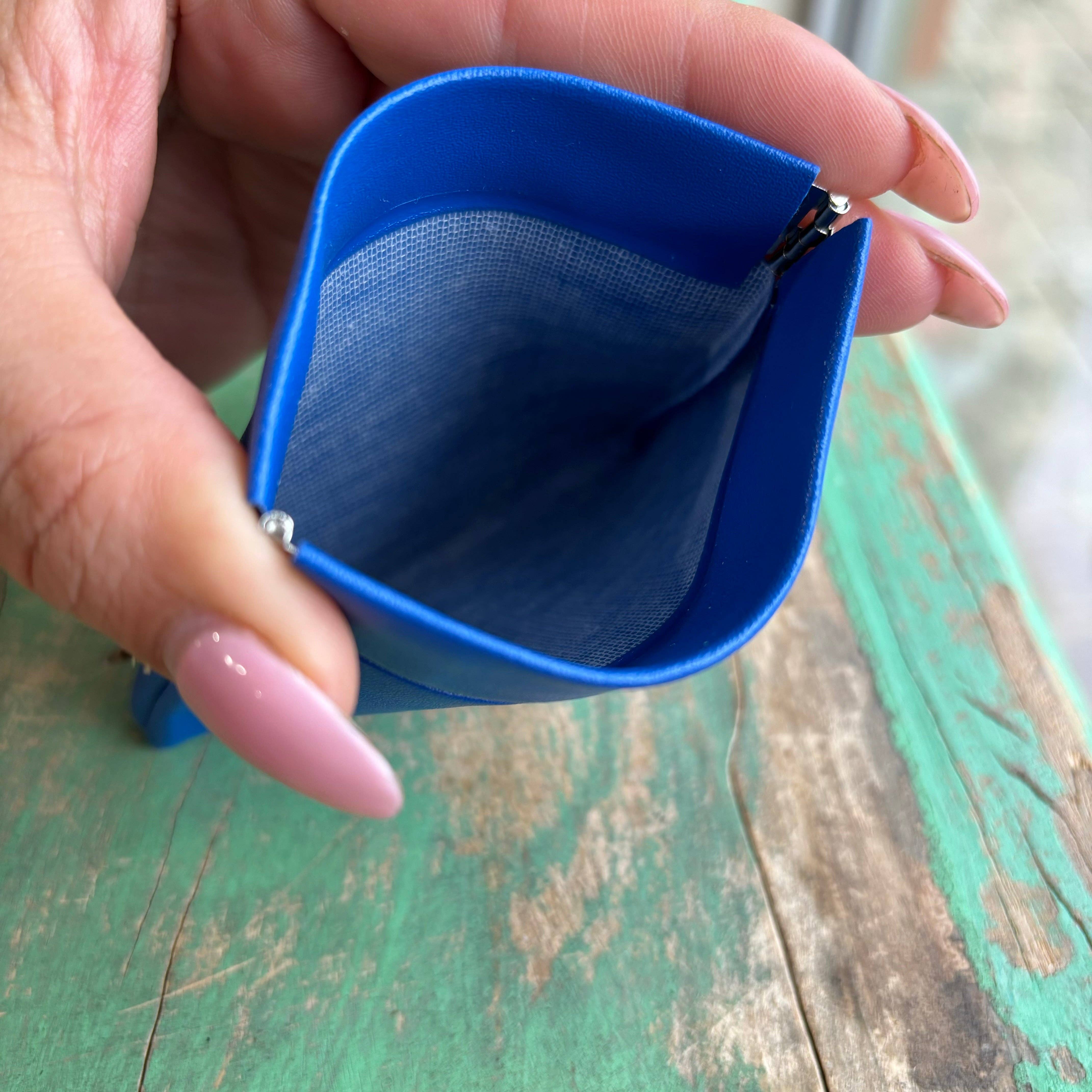 Love and Honor Jesus LLC – Engroshandel Posetaske - Dame – Vinyl Rosary Squeeze Toppose3