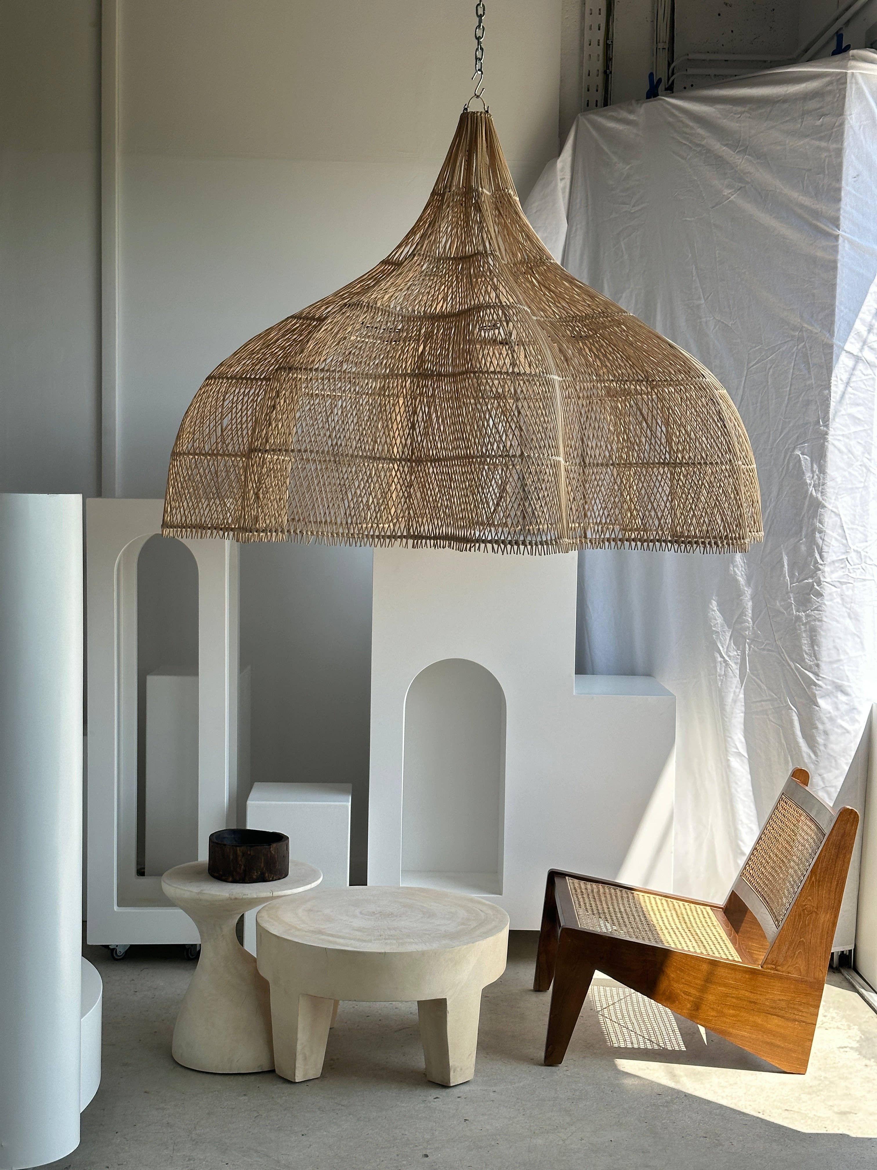 Office Objets - Wholesale Chandelier/Hanging Light - Immense rattan suspension in the shape of a flower, tulip, corolla H:1m; D:1m5056