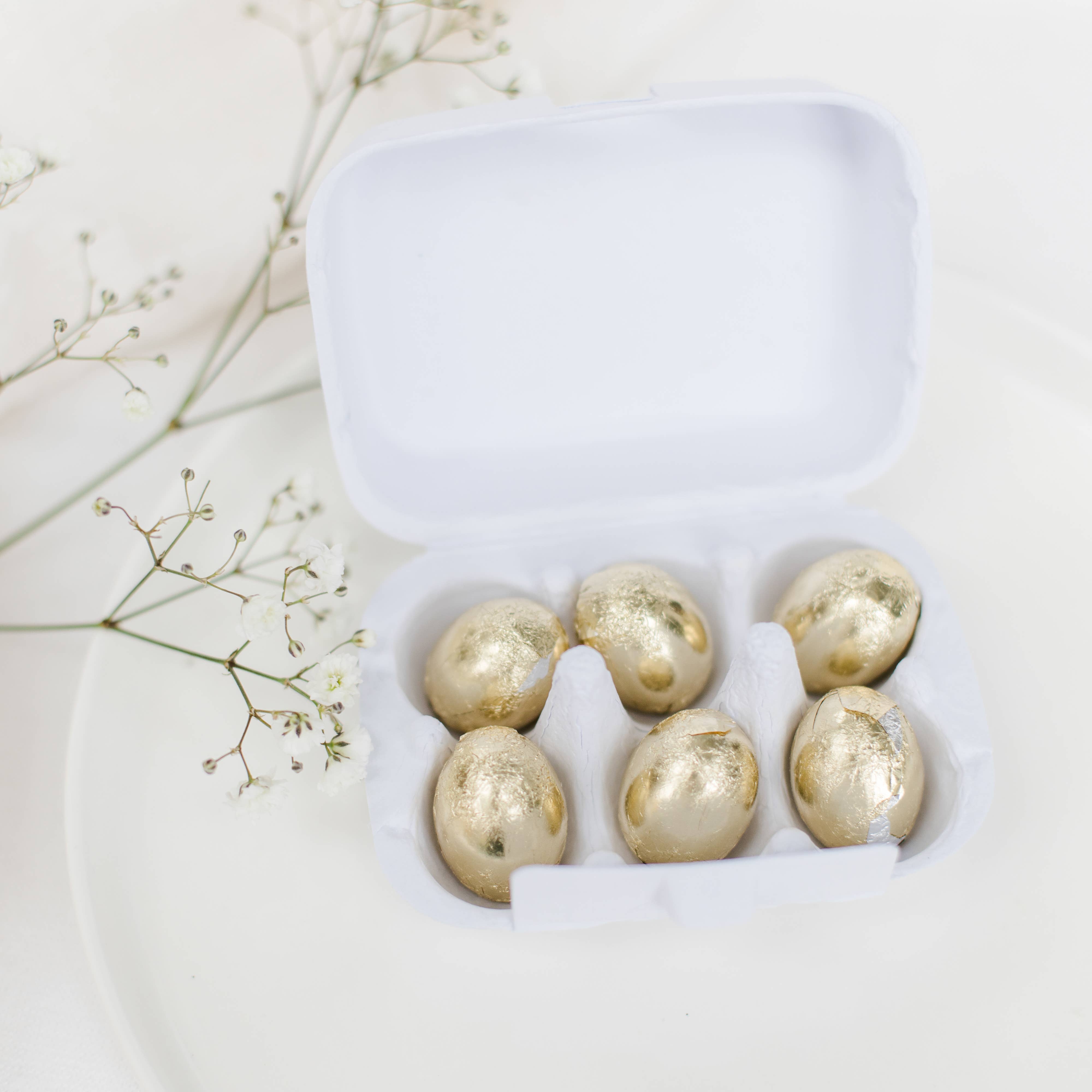 Bake Affair GmbH - Wholesale Chocolate - Chocolate Easter Eggs "Bunny Kisses, Easter Wishes"3