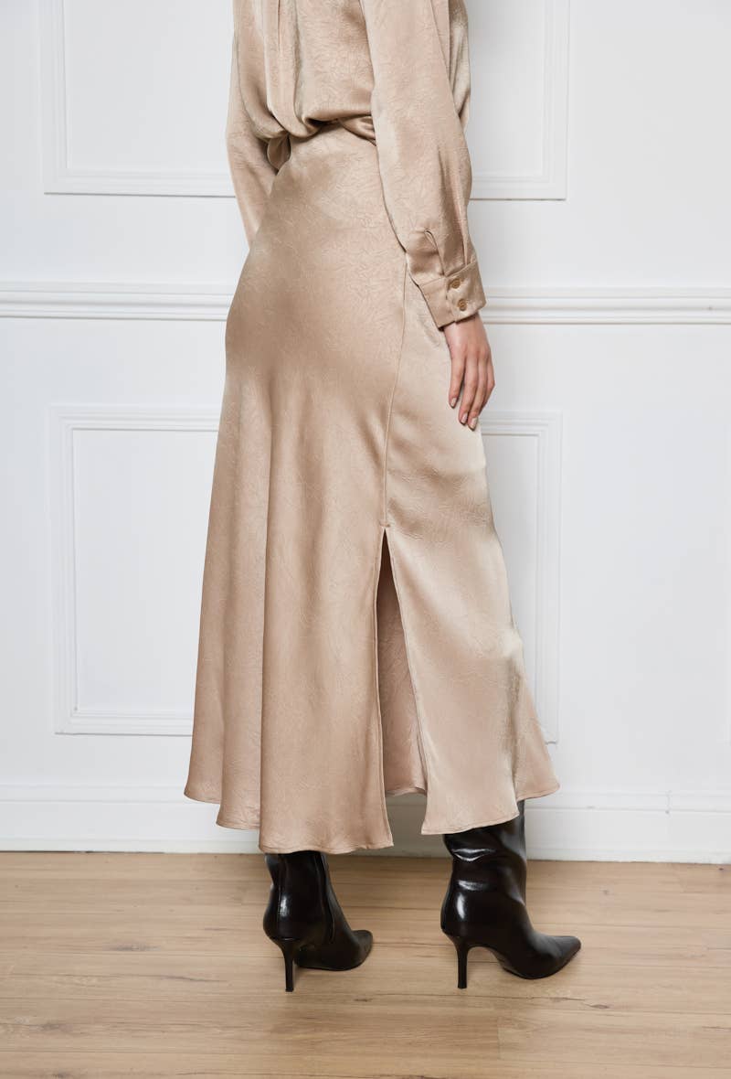 LULUMARY - Wholesale Skirt - Women's - Satin Skirt SK85613