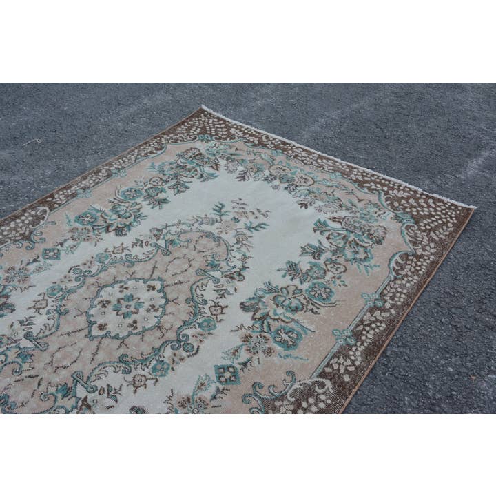 The Loom Wholesale - Wholesale Runner Rug - Handmade Wool Rug: Cream & Brown Classic Style6