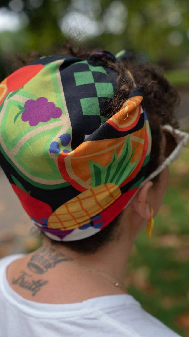 FOUR RABBIT - Wholesale Bandana - Unisex - Fruit Salad Bandana Board Game1