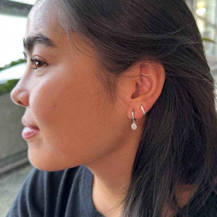 Something Silver - Vendita all'ingrosso Orecchini a cerchietto - Luxe Semplici Orecchini a Cerchio a Scatto3