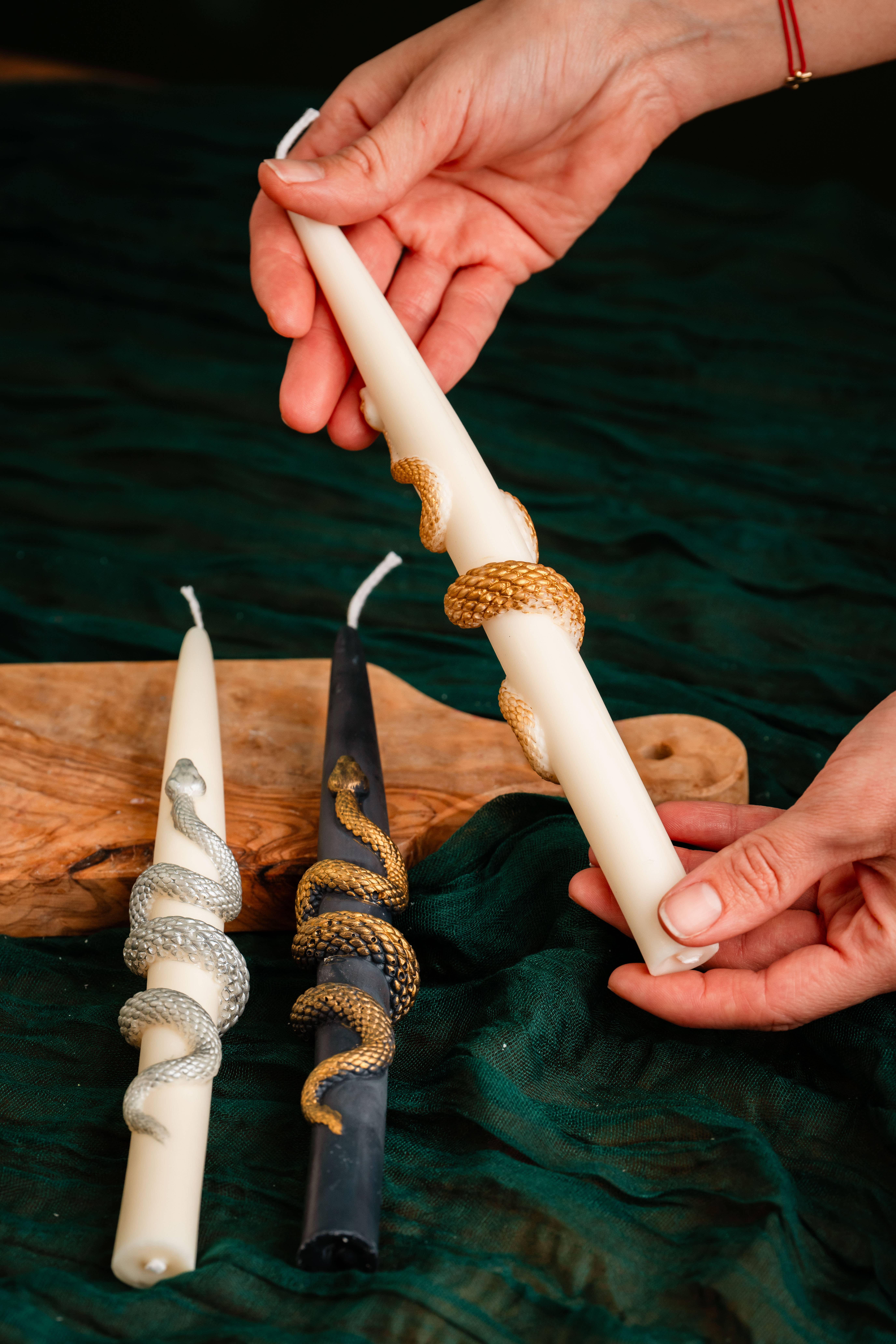 Allure CA - Wholesale Novelty Candle - 🐍 Serpent/Snake Taper Candle – Gilded Elegance in Motion
5