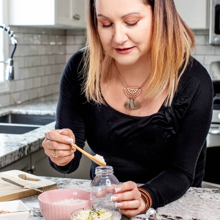 Lark & the Lotus - Wholesale Crafts, Hobbies & DIY Book - The DIY Apothecary Book4