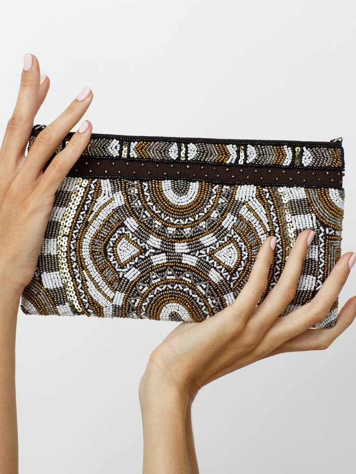 KARMA TASKE for engroshandel hos Céleste Nmd