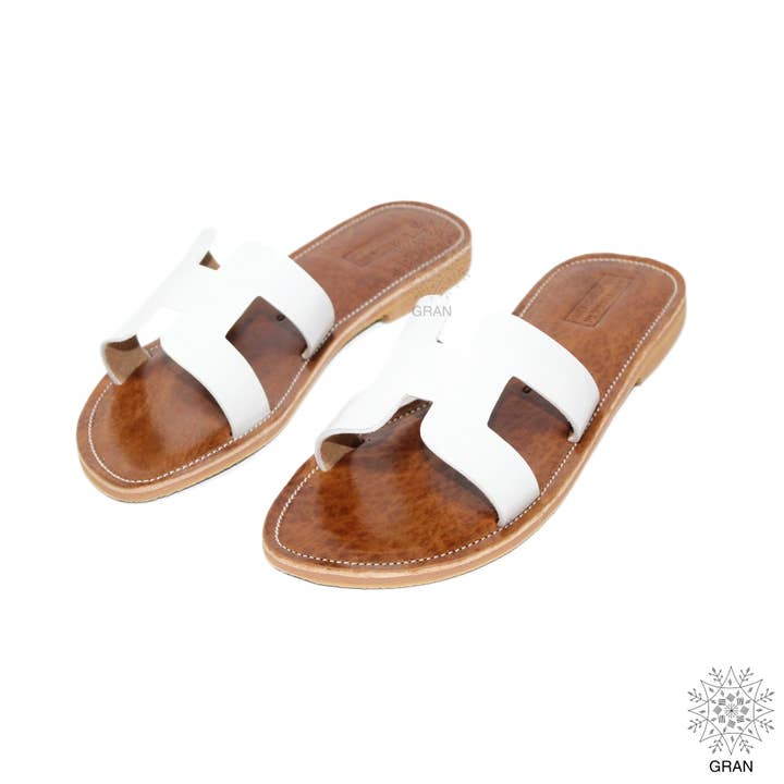 Gran Wholesale - Wholesale Sandals - Women's - White Leather Sandals, Comfortable Summer Slides, Footwear.11