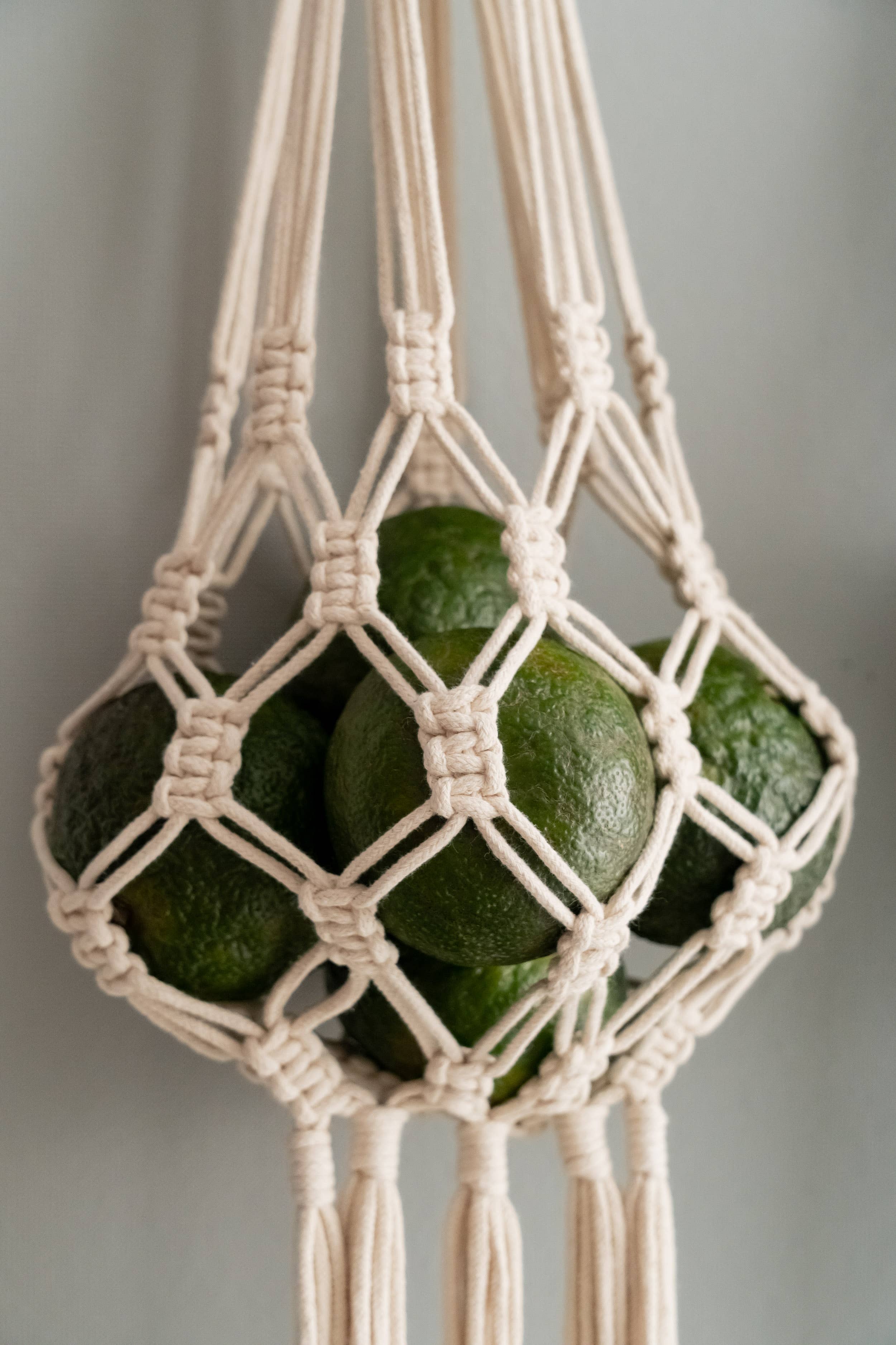 BeanDaikon - Wholesale Fruit basket - Macrame Hanging Fruit Basket I665