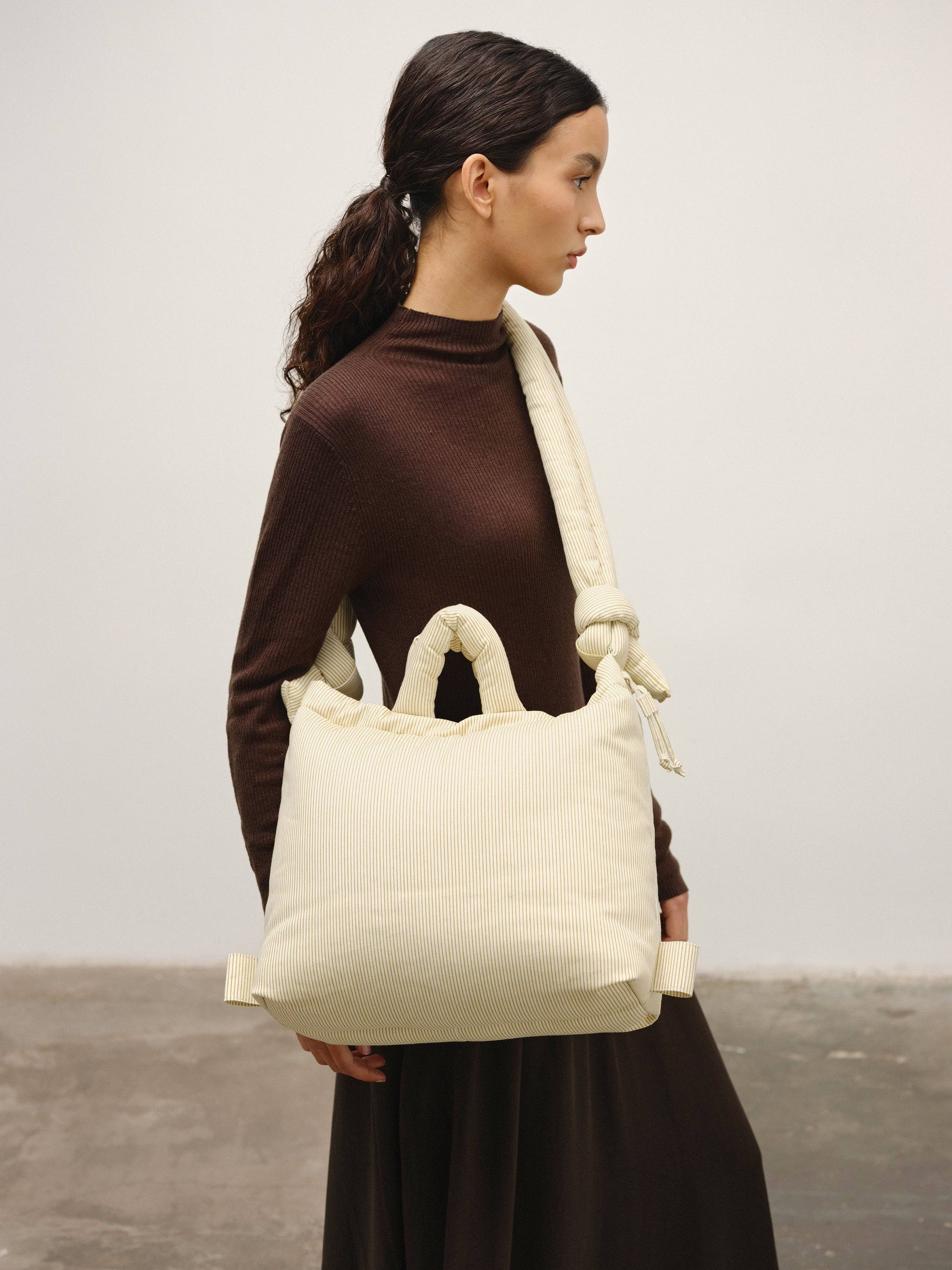 Ölend Backpacks - Wholesale Shoulder Bag - Women's - Ona Soft Bag31