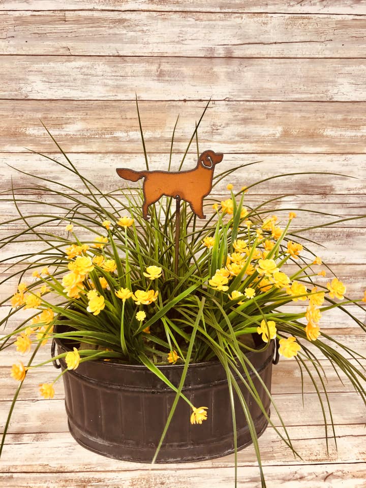 Golden Retriever Dog Garden Plant Stake for wholesale by Universal Ironworks USA