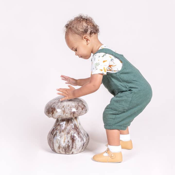 Early Days & Baypods – Engroshandel Vuggesko – til baby – B625 bløde babysko med knappet T-bar og punchet detaljer4