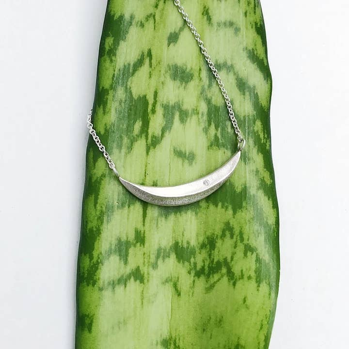 Corey Egan - Vente Colliers à pendentif - Collier Wisp en argent et diamant3