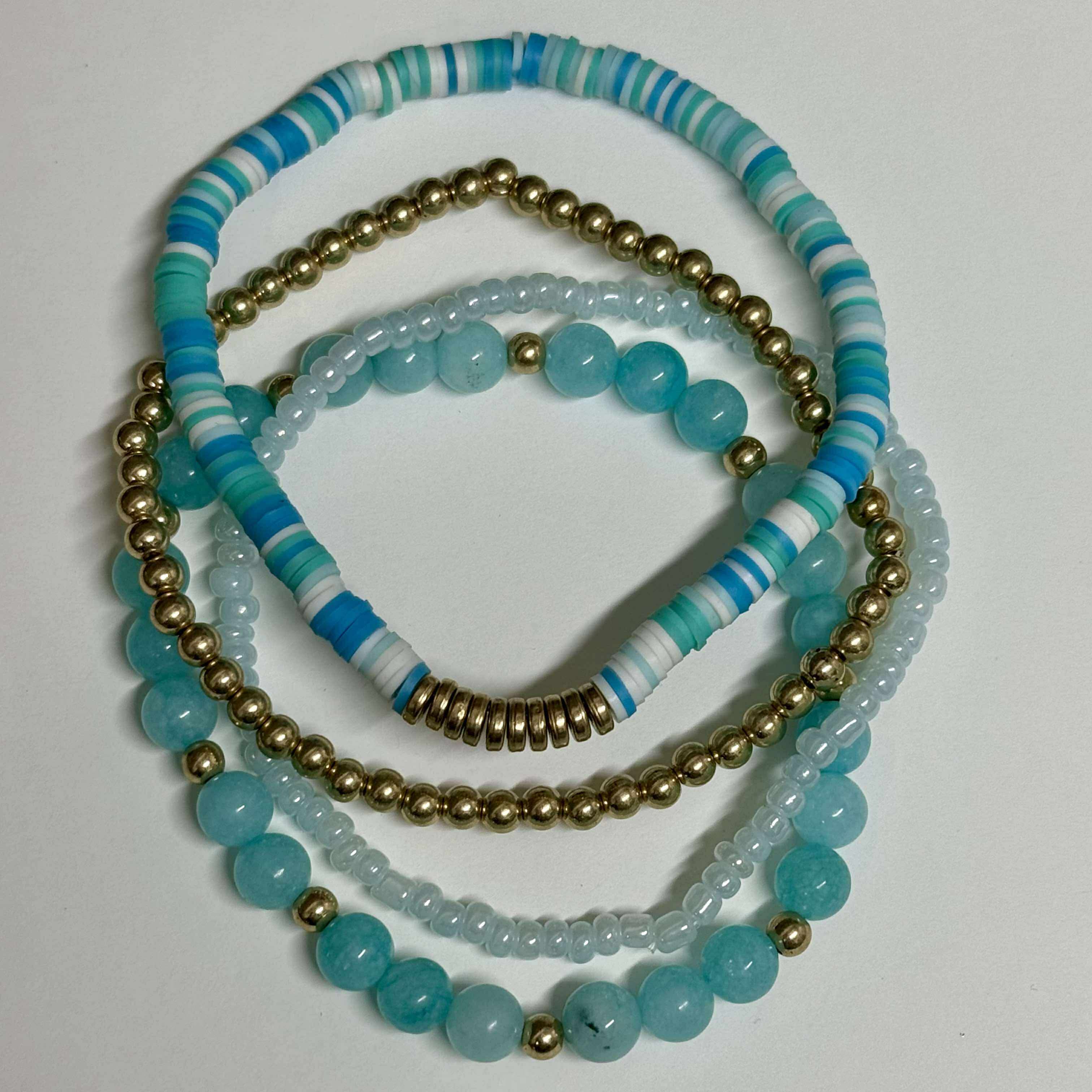 Olive Lane Accessories – wholesale Smycken – Tiffany Vitt Guld - Staplade Armband med Tumbler1