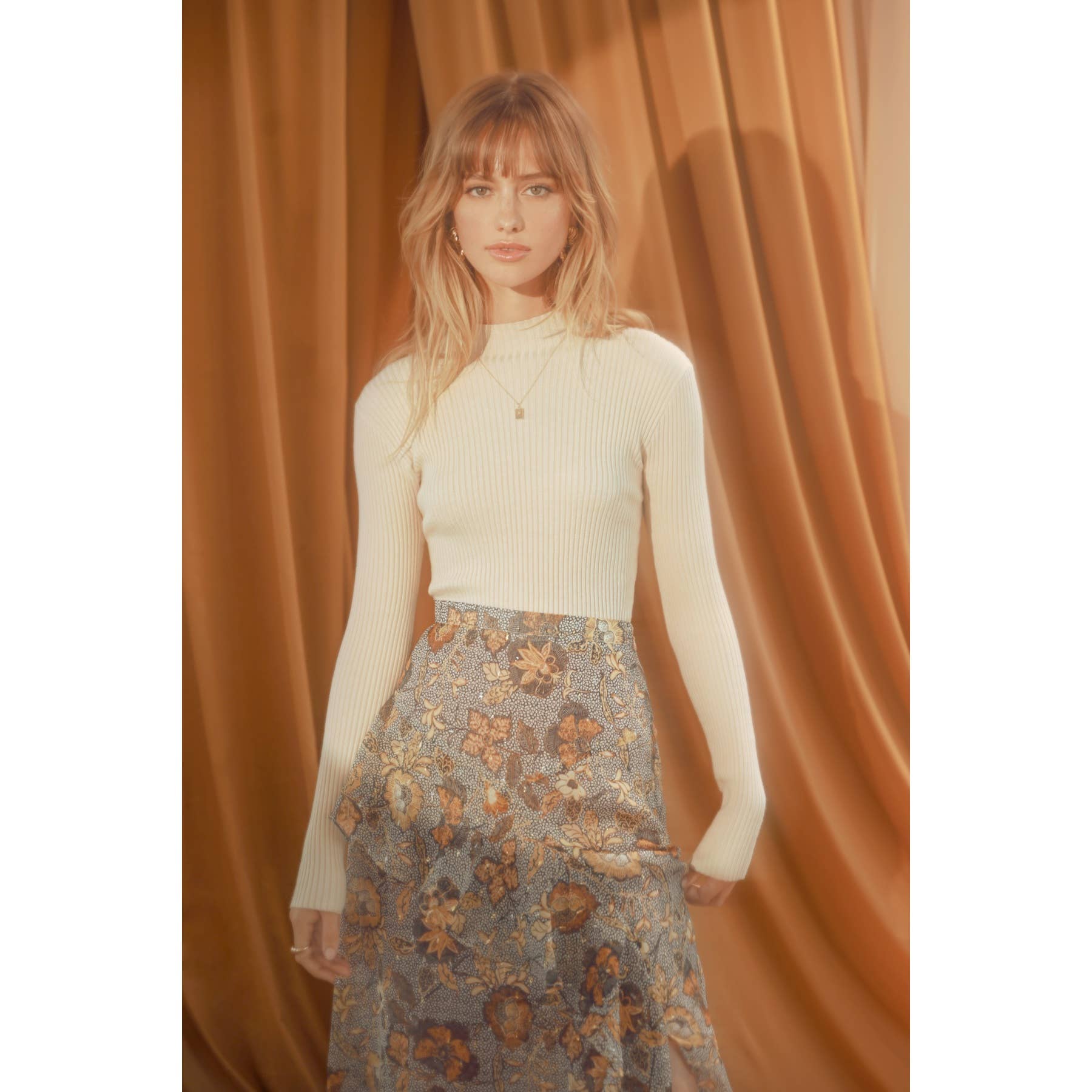 Dress Forum - Wholesale Pullover-trui - Dames - FW9381 Trui met ronde hals en lange mouwen19