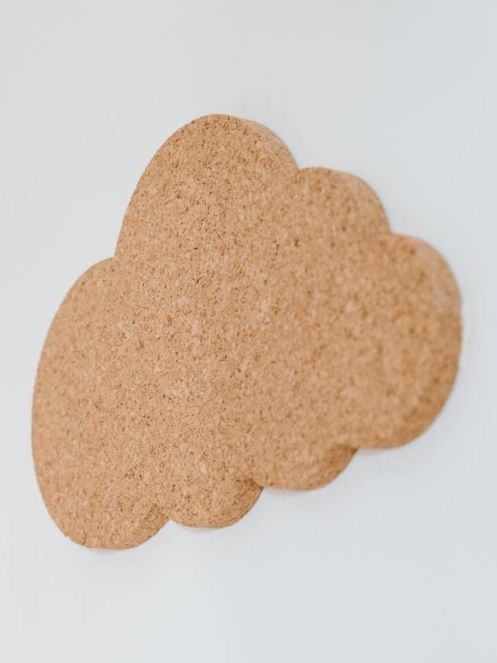 Núvem | Vægdekoration i kork CRU Ecoliving for engroshandel hos CRU Ecoliving