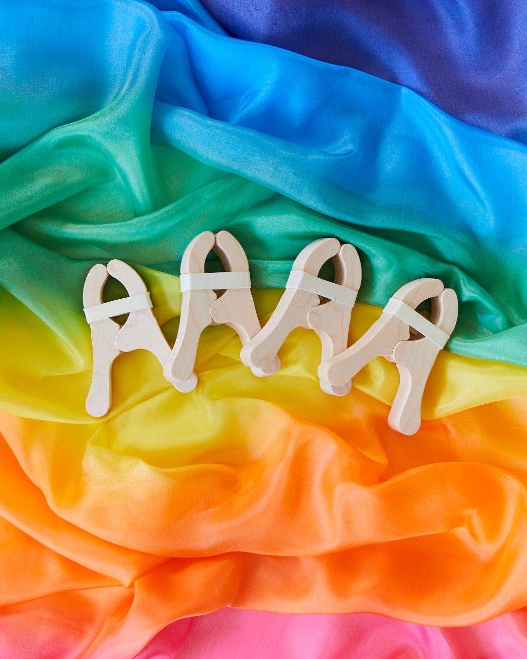 Sarah’s Silks - Wholesale Wood Toy - Kids - Playclips Set of 42