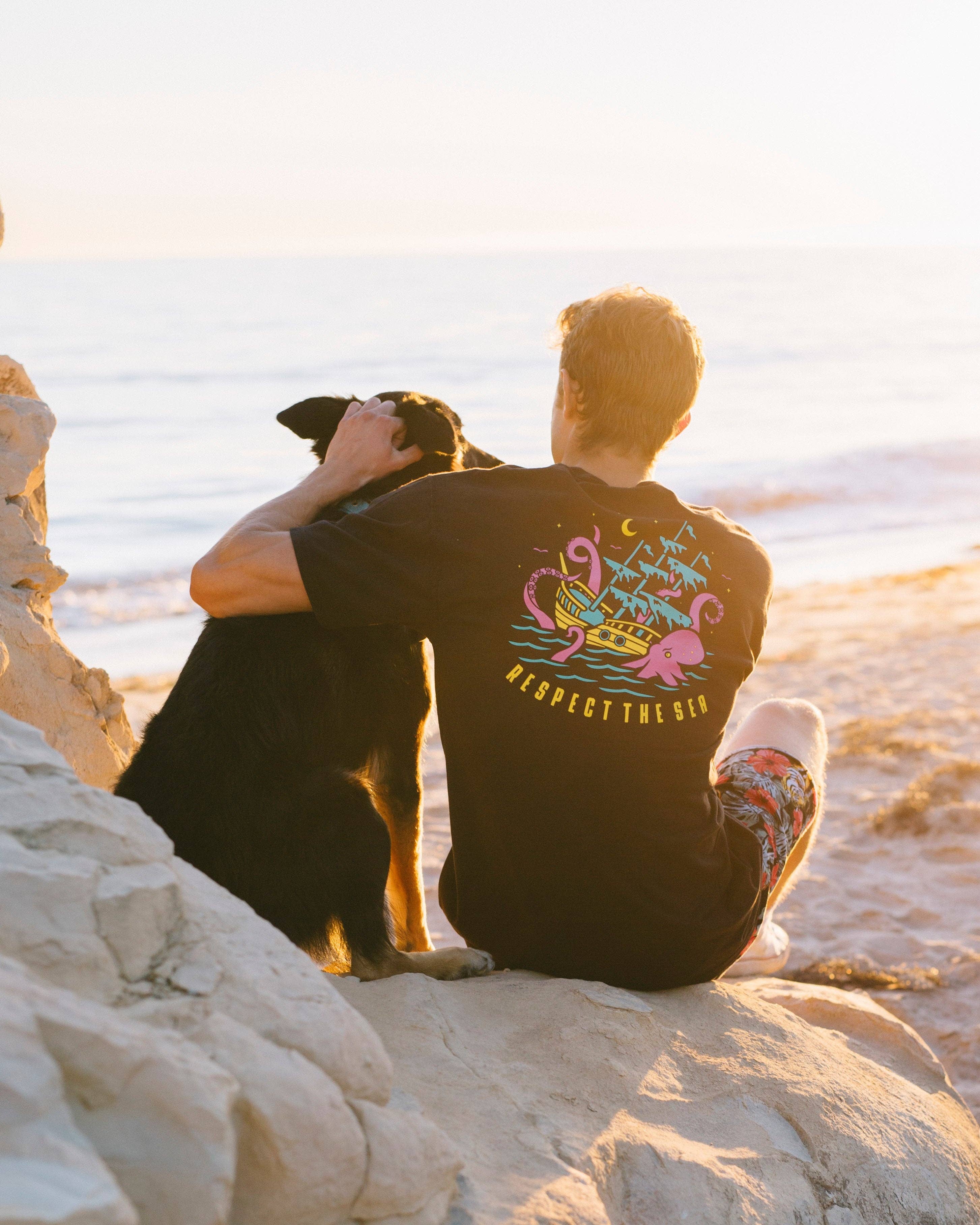 Cove - Wholesale Screen Printed T-Shirt - Unisex - Respect the Sea Tee - Black1