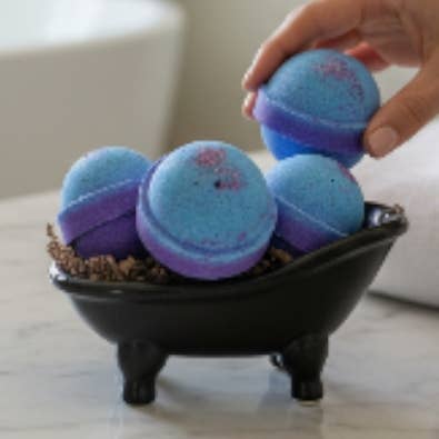 Bombe de Bain Ronde Galactique Raisin 2 Pouces (70 g) pour la vente par Bath Bums