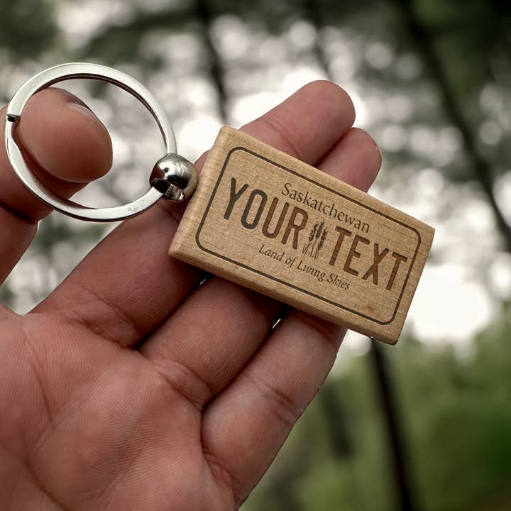 Harkak Creative - Wholesale Keychain - Unisex - Alberta Mini license plate keychain Canada gifts Tags1