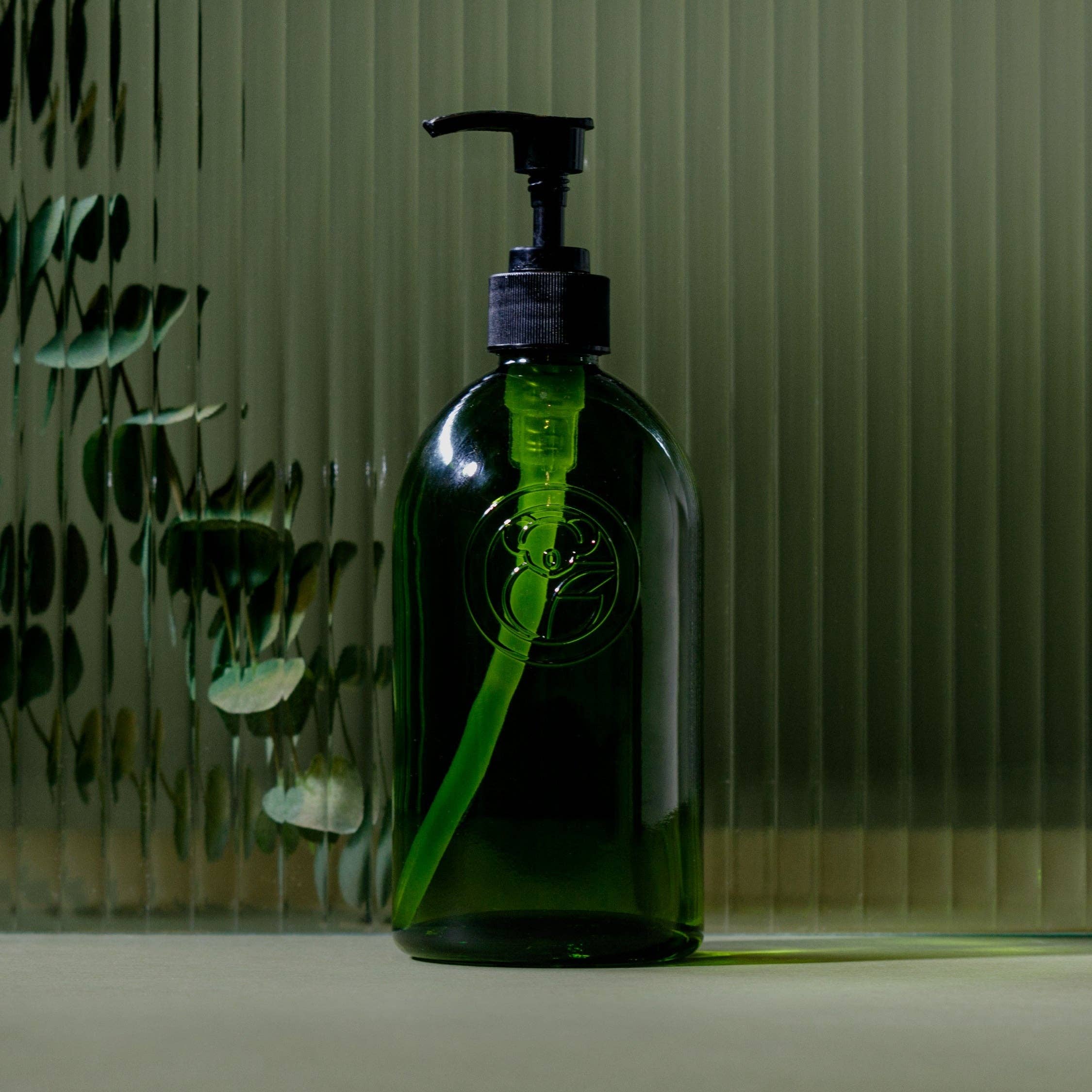 Koala Eco - Wholesale Soap Dispenser - Apothecary Glass Bottle1