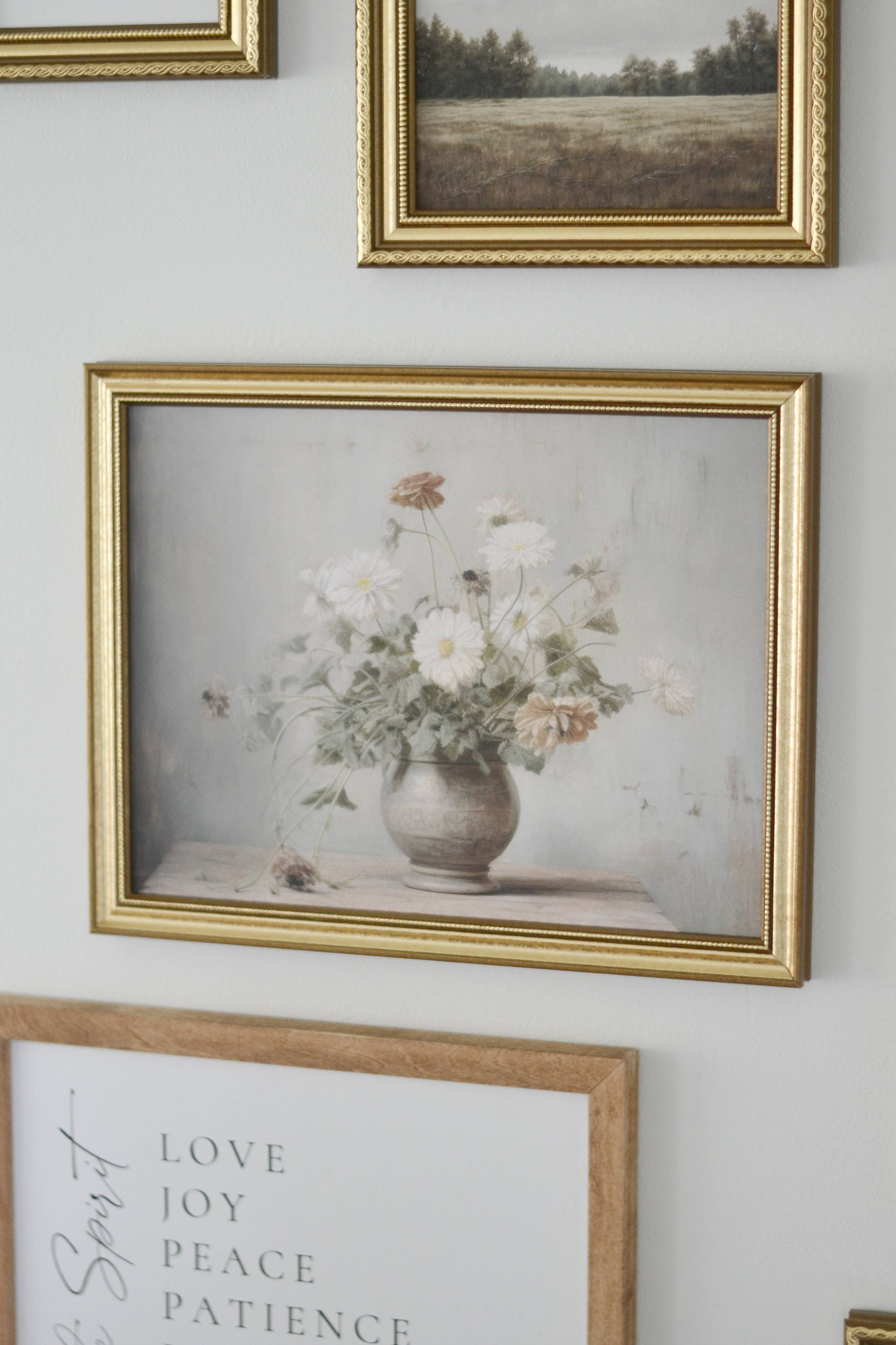 White Gables Home - Vente Affiche d'art - Œuvre Pétales Fanés1