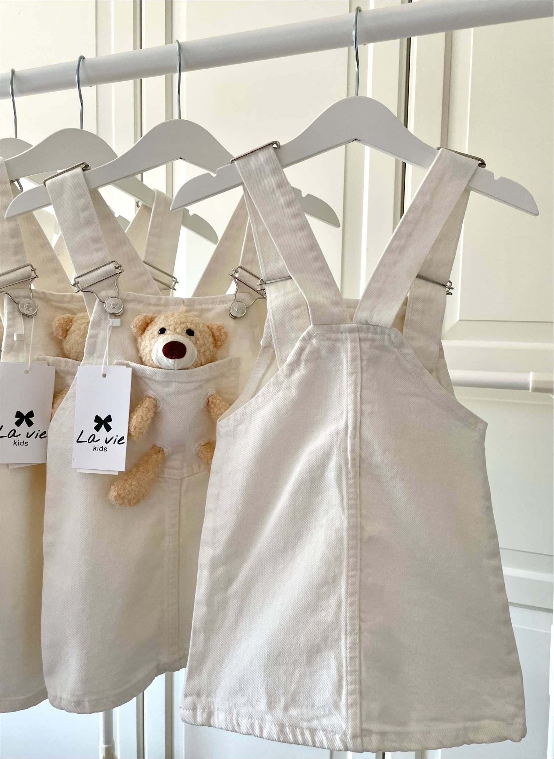 La vie - Wholesale Overalls - Kids - Children's clothing bib dress girl dress
Denim teddy bear baby (3