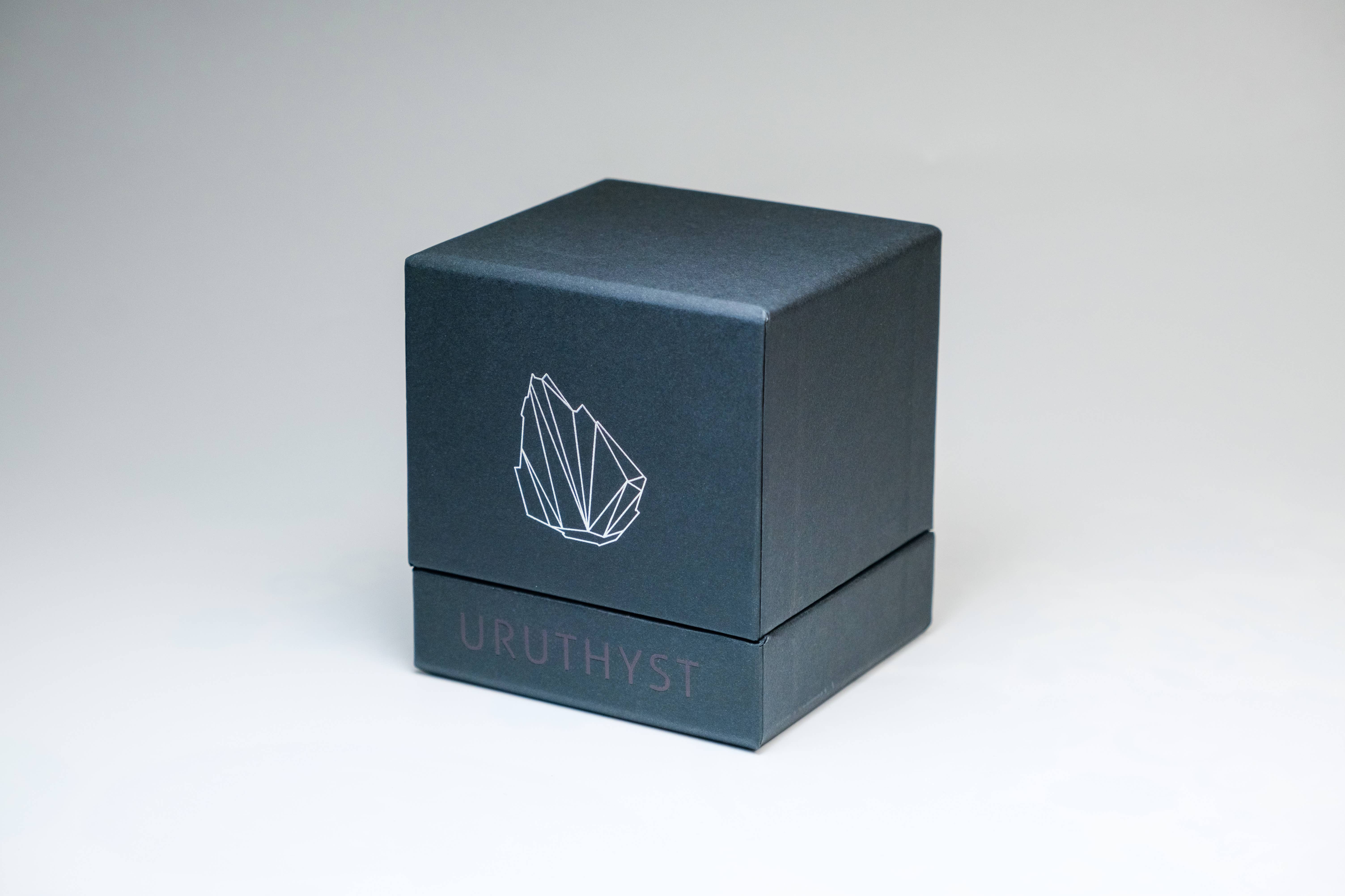 Uruthyst – wholesale Spiritual stone/crystal – CUT BASE  AMETHYST - PACK OF 89