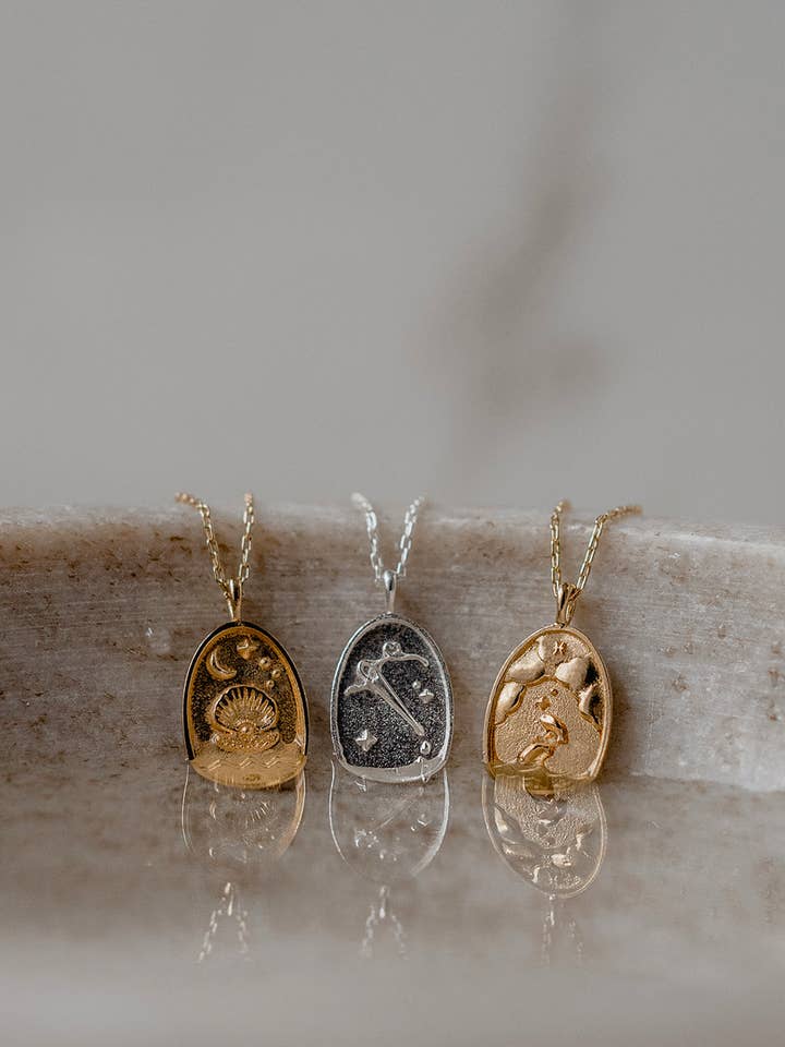 Pisces | Gold Zodiac Necklace for wholesale by wellDunn jewelry