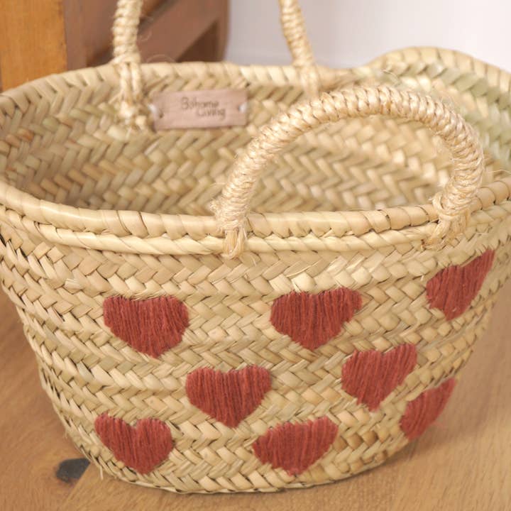 Bohome Living - Wholesale Basket - Kids & Baby - Small basket made of palm leaves - HEART2