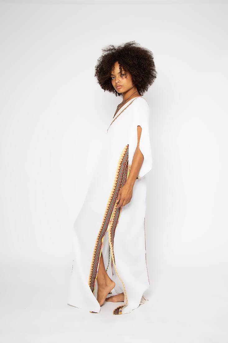 Omni Collection – wholesale Kaftan - Dam – Kaftanklänning med afrikanskt mönster och öppen rygg9