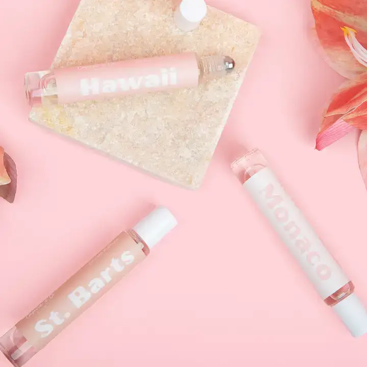 Caprice & Co - Vente Parfums à bille - Roll On - Eau de Parfum  Présentation Hawaï - Monaco - St. Barts1