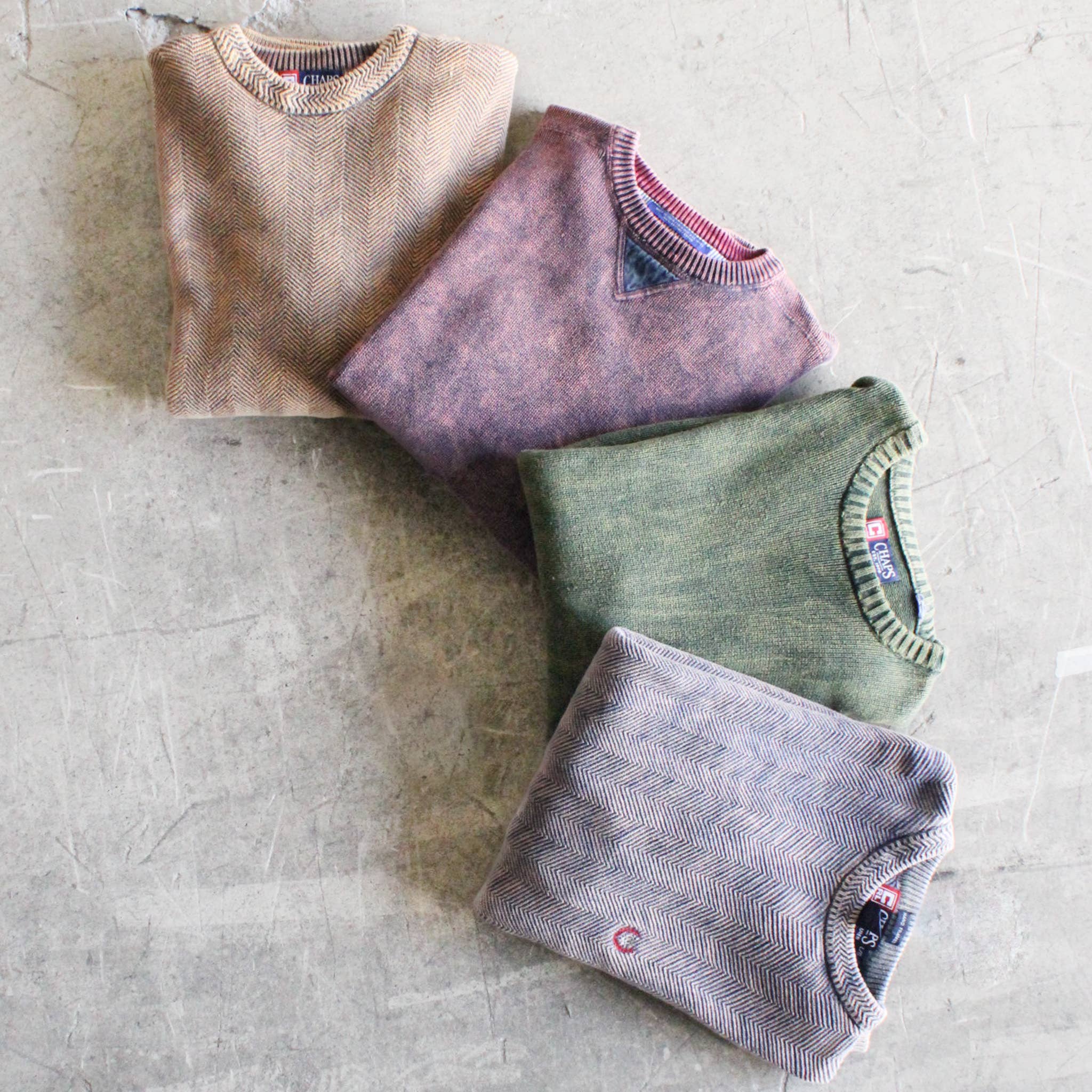 American Recycled Clothing - Wholesale Knit Sweater - Unisex - Acid Wash Oversized Knit Sweater Bundle3