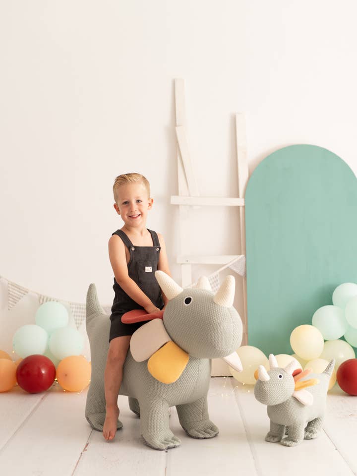 PACOTE DE BRINQUEDOS DE PELÚCIA TRICERAPTUS 100% ALGODÃO por atacado de Crochetts